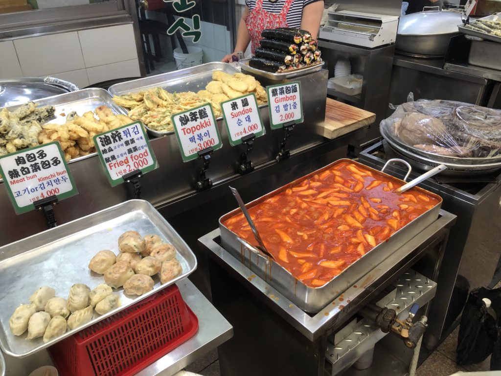 新浦国際市場にあるB級グルメ