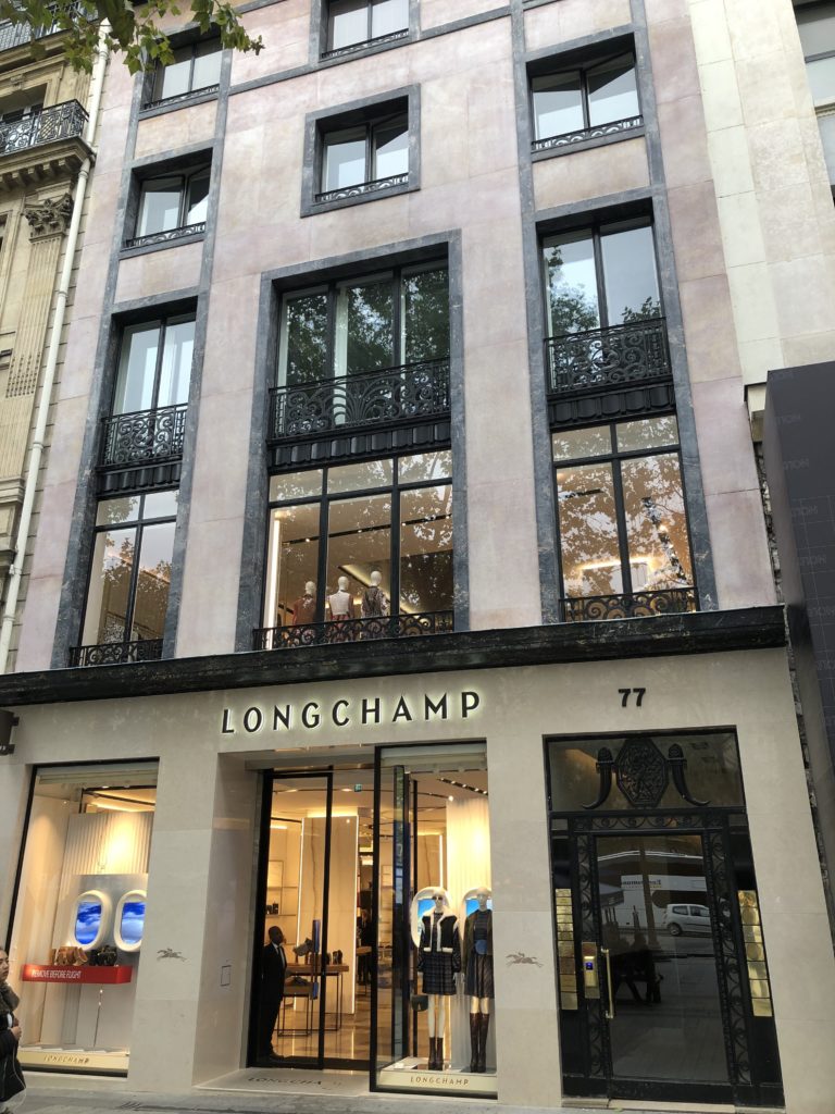 ロンシャン　シャンゼリゼ通り店　外観