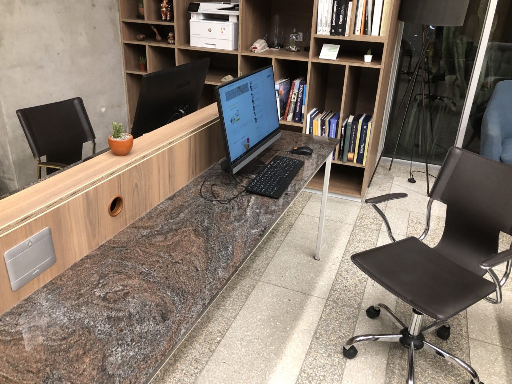 Holiday in LimaのPCルームの様子